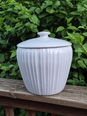 Corningware French White Swirl Canister